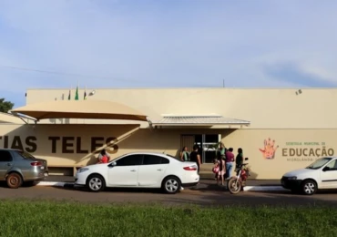 escola de hidrolandia