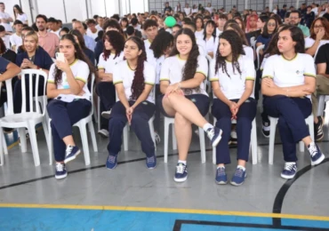 CECILIA-MEIRELLES_EM_APARECIDA_DE_GOIANIA