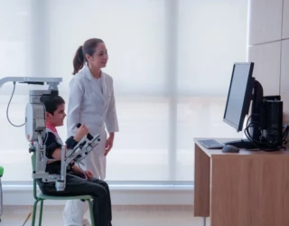 CORA_REABILITACAO_ROBOTICA_PARA_PACIENTES_DO_CRER_POR_LUCAS_DIENER