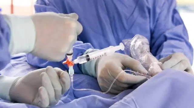 cirurgia rara