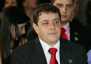 1785513388-8e8d2110-lulinha-foto-reproducao