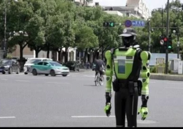 china robô