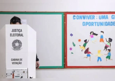 politicaq