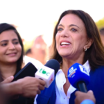 1775918211-gracinha-caiado-marca-presenca-no-3o-encontro-mulheres-em-campo-1024x684-1