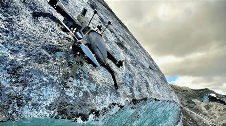 drone com garra
